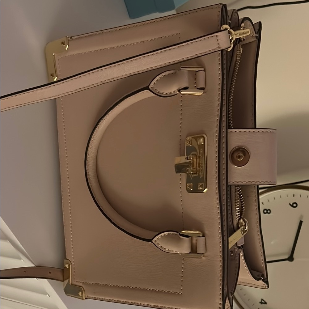Elegant Pink Handbag
